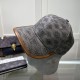 Louis Vuitton LV, embossed can be worn for many years of style, fashion and high-end