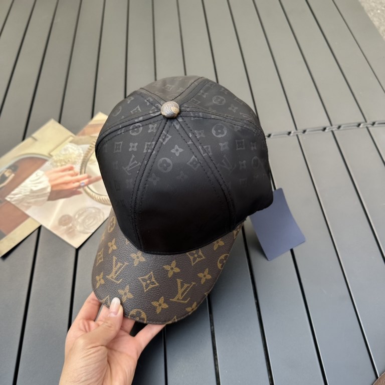 Louis Vuitton Baseball Caps LouisVuitton   New LV baseball caps, heavy construction   perfect old-fashioned camouflage, high-end atmosphere, versatile models   men and women!