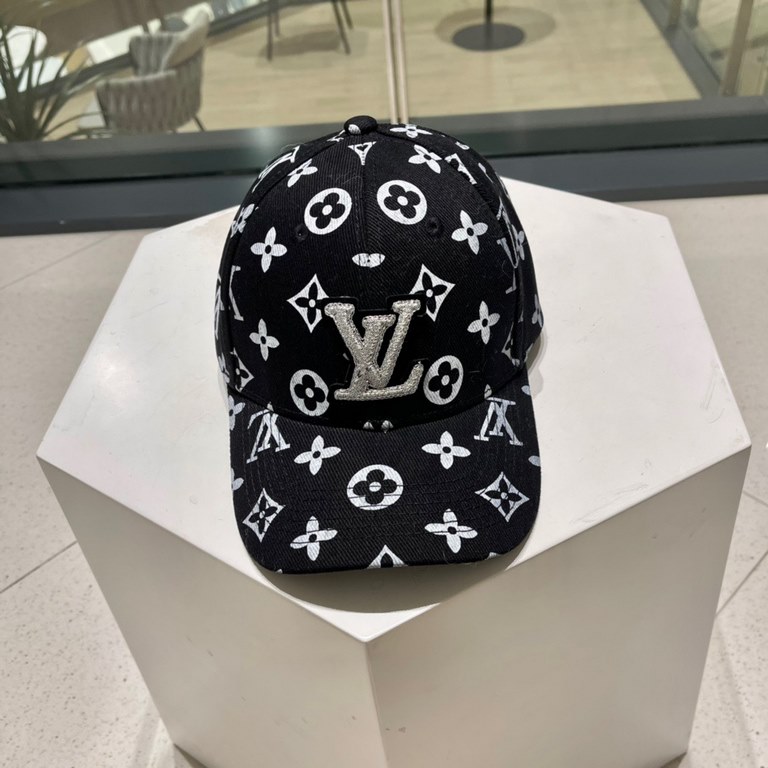 Louis Vuitton baseball cap LouisVuitton   new LV baseball cap, heavy construction   fall and winter series of high-end atmosphere, versatile models   men and women!