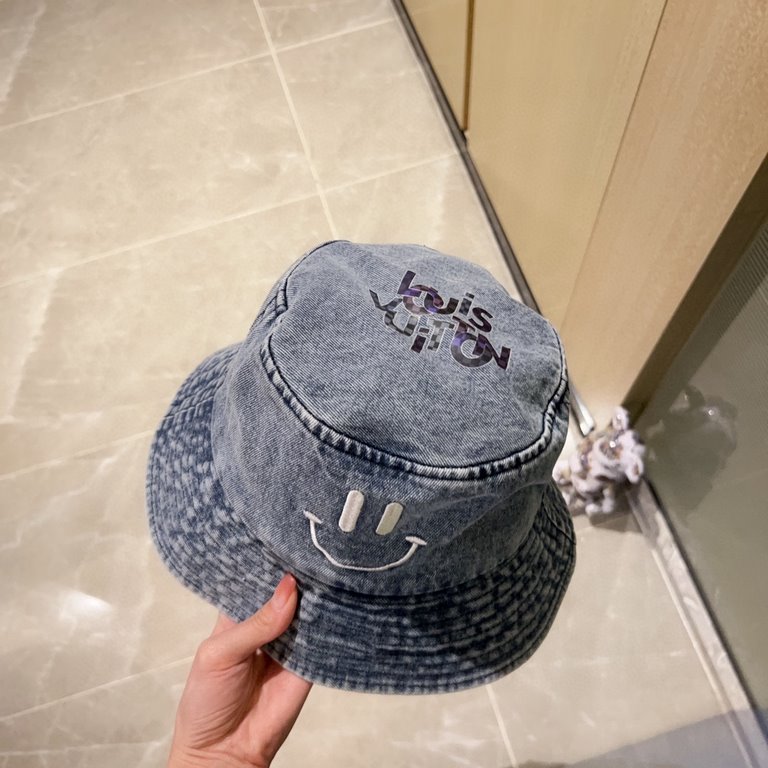 with dust bag [LV Louis Vuitton] 2023 spring and summer denim smiley face simple paragraph fisherman's hat, the big models are super good with, hurry to get!