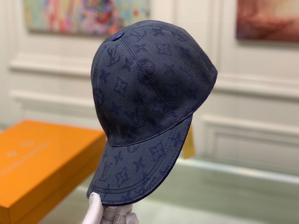 The lv jacquard upgrade ships! Fabric upgrades, accurate pair of flowers!With box bag, LV Louis Vuitton new original single baseball cap, LV cowboy jacquard, counter 11 open mold customized, original canvas fabric   head