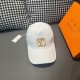 New model shipmentWith box bag, LV (Louis Vuitton) new original single baseball cap, LV gold silk embroidery, counter 11 open mold customized, original cotton fabric   head layer cowhide, fine embroidery! Awesome quality