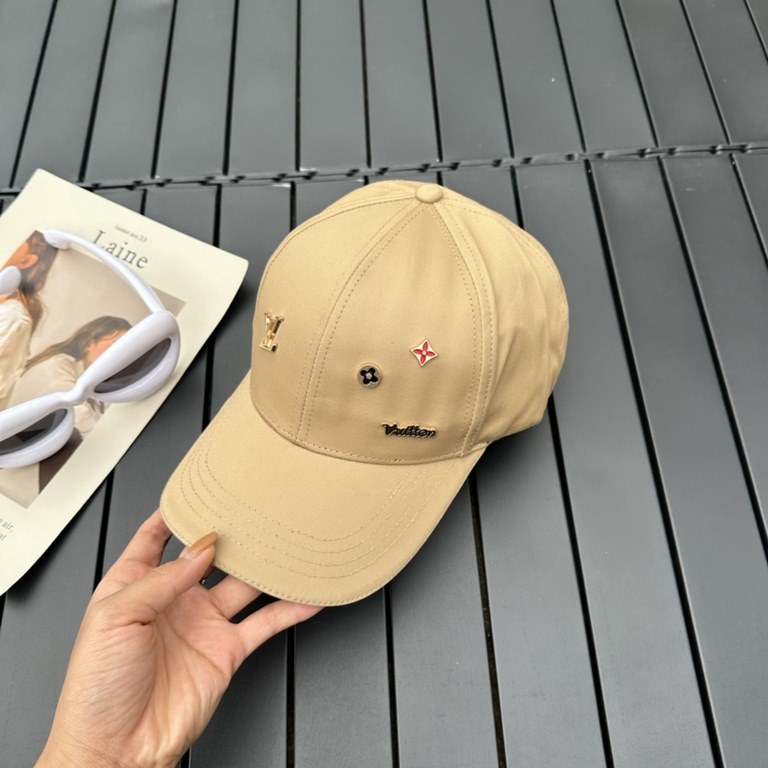 Louis Vuitton LouisVuitton   new LV baseball cap, heavy construction   perfect old flowers, high-end atmosphere, versatile models   men and women!