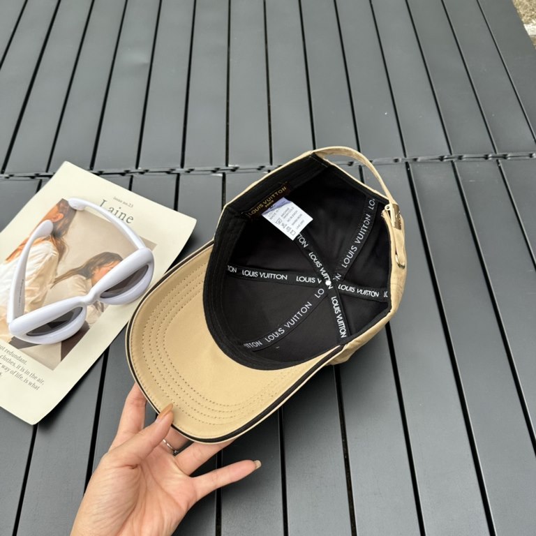 Louis Vuitton LouisVuitton   new LV baseball cap, heavy construction   perfect old flowers, high-end atmosphere, versatile models   men and women!