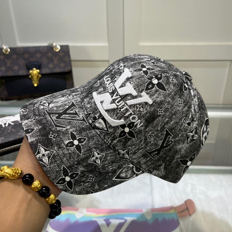 New! Louis Vuitton LouisVuitton   new LV baseball cap, heavy construction   early spring collection of high-end atmosphere, versatile models   men and women!