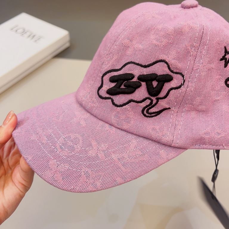 The Louis Vuitton LV  Bleached Cowboy Hat combines a sporty design with original cartoon pattern embroidery. The timeless style with a six-section crown is crafted from stonewashed cotton with aged detailing to emphasize