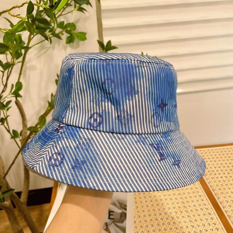 with dust bag [LV] spring and summer models counter synchronization fisherman's hat, counter synchronization shipment, the big name models are super good with, hurry to get!