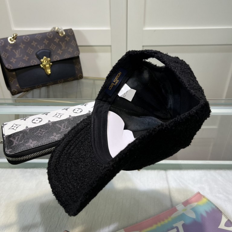 Louis Vuitton Baseball Caps LouisVuitton  New LV baseball caps, heavy duty   high-end atmosphere, versatile models   men and women! Runs!