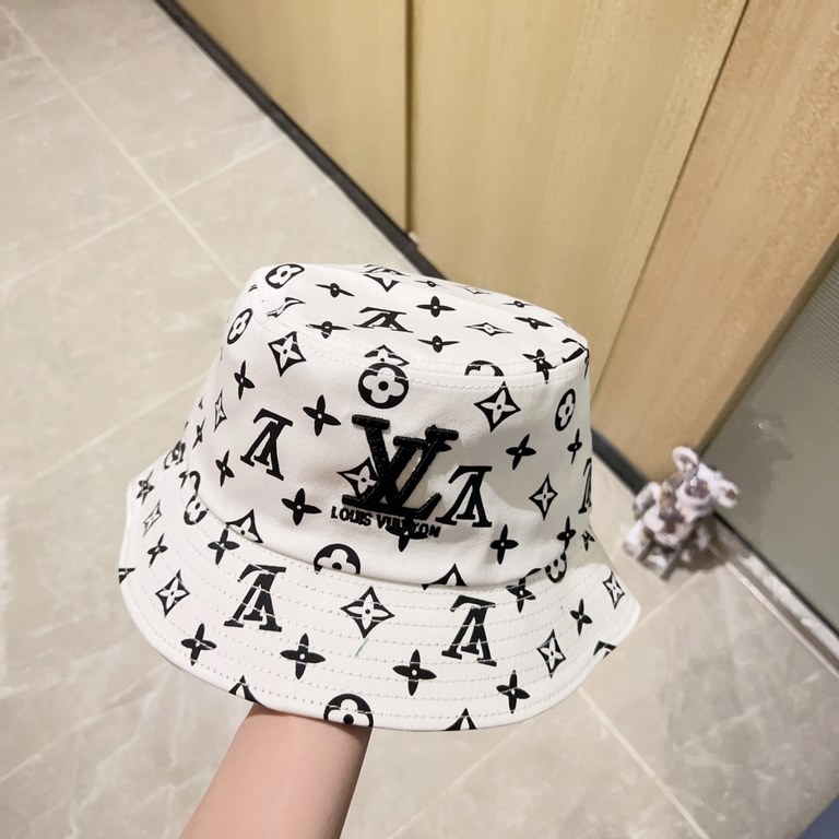 with dust bag [LV Louis Vuitton] 2023 summer new counter men and women's models visor hat hollow cap, the big name shipment, super convenient! Good ride! Out on the street must have