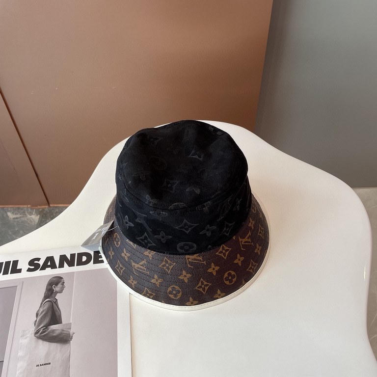 Louis Vuitton LV new patchwork old flowers fisherman hatClassic old flowers never go out of fashion can be worn by both men and womenCasual and uncomplicated, you're the one with the big style!Share the beauty Share the 