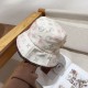 LV Louis Vuitton original single embroidered fisherman's hat counter hot models cotton lining, light and breathable. Perfect version of the grid accurate, original quality, exclusive physical shooting, men and women appl