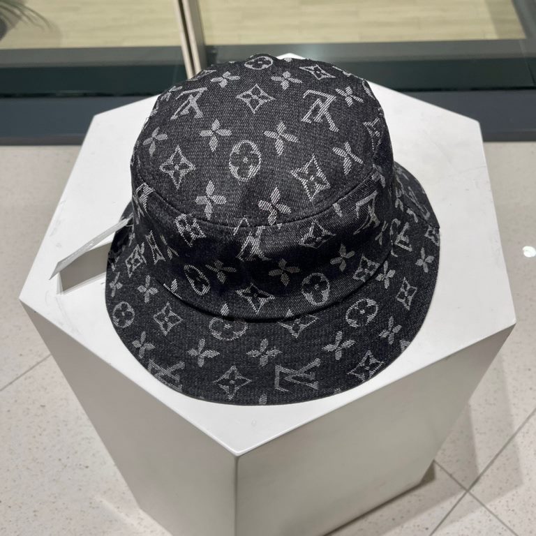 lv Louis Vuitton's latest patchwork denim fisherman's hat arrived    new fisherman's hat , novelty and fashion.