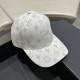 (LV Louis Vuitton) new full print logo pattern models baseball cap, counter synchronization shipments, big name models super good with, hurry to get!