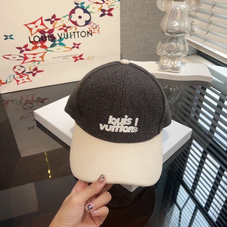 Special  LV Louis Vuitton Louis Vuitton American color blocking leisure duck tongue cap street versatile color collision letters hat, autumn and winter men and women couples trend sunscreen baseball cap