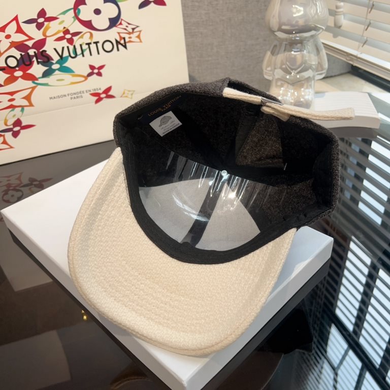 Special  LV Louis Vuitton Louis Vuitton American color blocking leisure duck tongue cap street versatile color collision letters hat, autumn and winter men and women couples trend sunscreen baseball cap