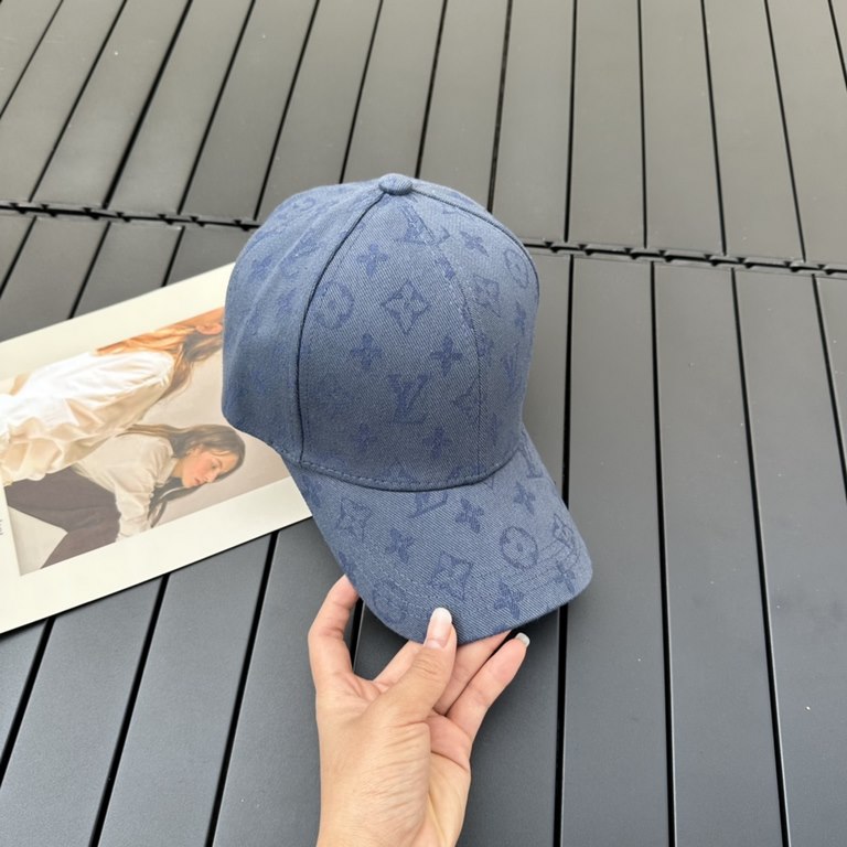 Louis Vuitton Baseball Caps LouisVuitton   New LV baseball caps, heavy construction   perfect old-fashioned camouflage, high-end atmosphere, versatile models   men and women!