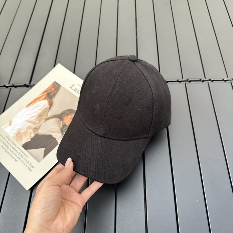 Louis Vuitton Baseball Caps LouisVuitton   New LV baseball caps, heavy construction   high-end atmosphere, versatile models   men and women!