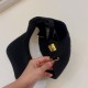 P LV Louis Vuitton  Baseball cap, made of fabric, exquisite workmanship, fashionable and trendy, easy to carry out of the house, versatile models.