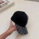 P LV Louis Vuitton  Baseball cap, made of fabric, exquisite workmanship, fashionable and trendy, easy to carry out of the house, versatile models.