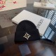 Special  LV Louis Vuitton   Fall and Winter Mixed Yarn Knit Wool HatThe hat feels super good and thick      the color is huge white ~!Soft and sticky good show face small! Photographs also have a sense of atmosphereMy he