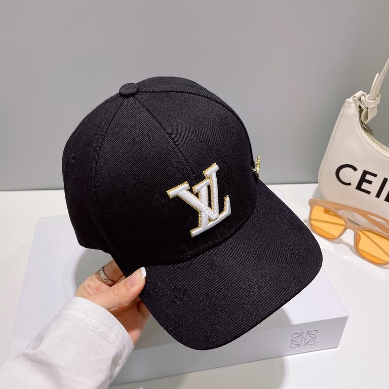 LV   counter new Louis Vuitton home embroidery baseball cap, simple and generous Men and women universal sun hat