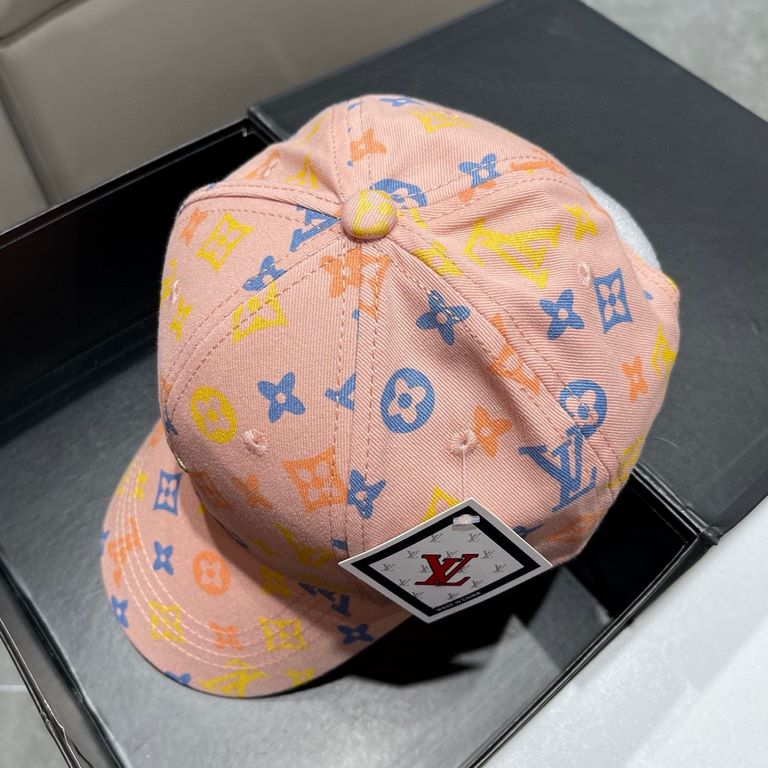 LV Louis Vuitton classic original single baseball cap 11 open mold ordering, the original counter long years burst version, the quality is superb, the basic head circumference of 56, the patch can be adjusted.