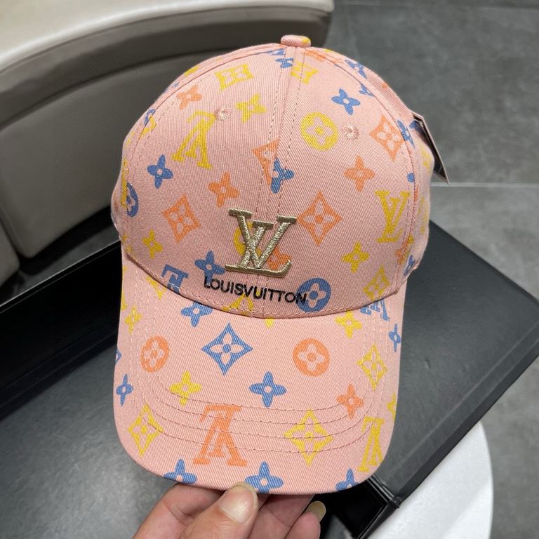 LV Louis Vuitton classic original single baseball cap 11 open mold ordering, the original counter long years burst version, the quality is superb, the basic head circumference of 56, the patch can be adjusted.