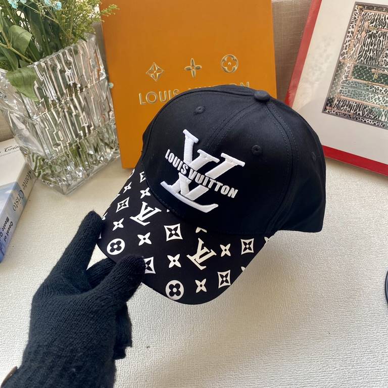 LouiVuittonLV   counter new Louis Vuitton home embroidery baseball cap, simple and generous Men and women universal baseball cap