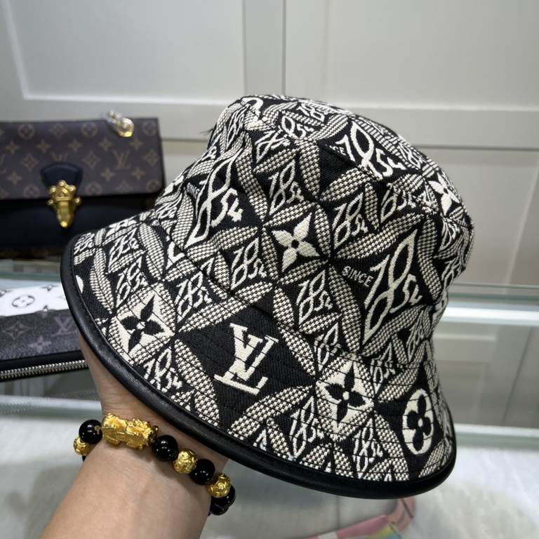 New! Louis Vuitton LouisVuitton   new LV fisherman hat heavy industry to build   fisherman series high-end atmosphere, versatile models   men and women!