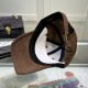 LouiVuittonLV  Counter new Louis Vuitton home embroidered baseball cap, simple and generous Men and women universal sun hat.