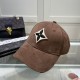 LouiVuittonLV  Counter new Louis Vuitton home embroidered baseball cap, simple and generous Men and women universal sun hat.