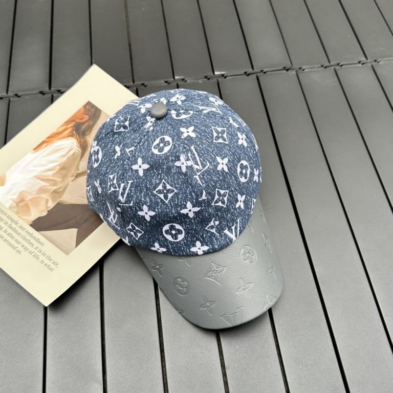 Louis Vuitton Baseball Cap LouisVuitton   New LV baseball cap, heavy construction   perfect old flowers, high-end atmosphere, versatile models   men and women!