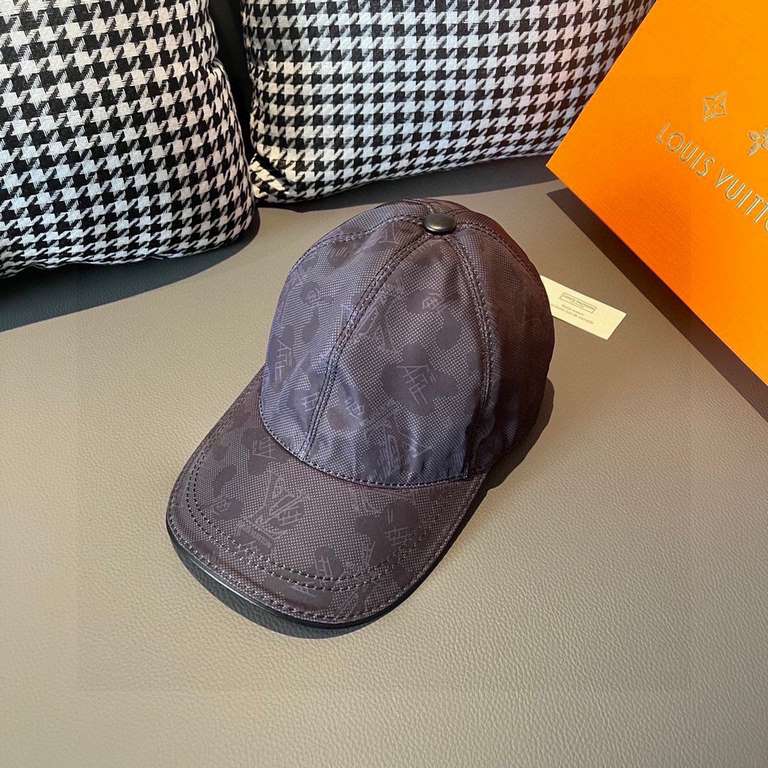 With box cloth bag, LV (Louis Vuitton) new original single baseball cap, Lv silkscreen, counter 11 open mold customized, original custom fabric   head layer cowhide, cotton lining, light and breathable! Awesome quality, 