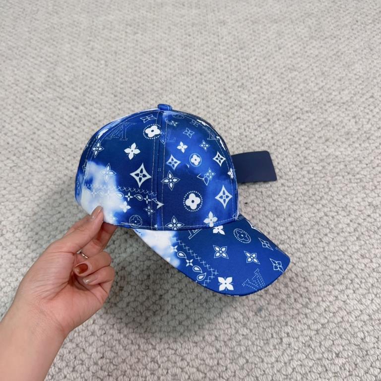 LV Louis Vuitton Classic Baseball Caps   Fire shipments, versatile items   casually with a good look The quality is superb   fashionable versatile