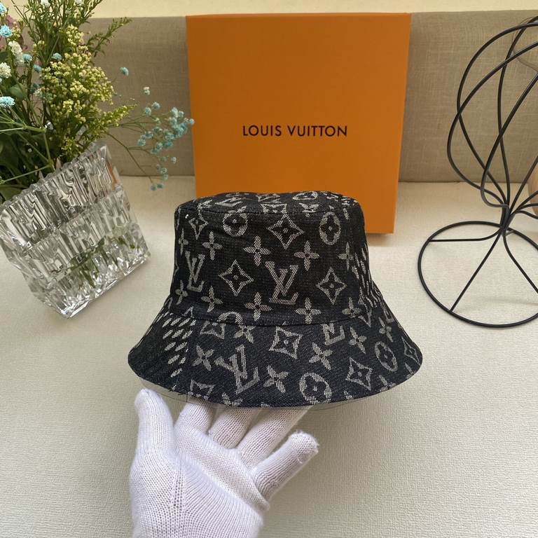 LV Donkey's House Louis Vuitton Old Fashioned Fisherman's HatBlue, black, 2 colors in stock, fully labeled.