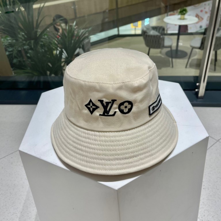 New! Louis Vuitton LouisVuitton high version of the new LV fisherman's hat, heavy construction of the leather label four-leaf clover   fisherman series high-end atmosphere, versatile models   men and women!