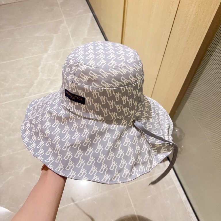 with dust bag [LV Louis Vuitton] 2023 spring and summer new large-brimmed double-sided big brand bear fisherman's hat, sunshade big models super good with the closed eyes into one of the