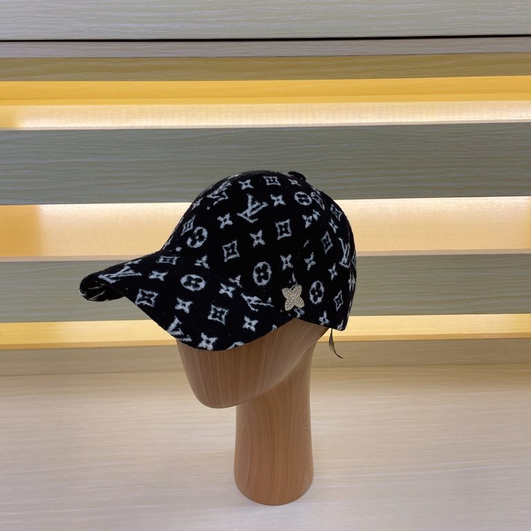 LV (Louis Vuitton) new duck tongue cap, tweed baseball cap, 100% wool fabric  % Haute Couture, head circumference 57cm