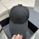 LV Louis Vuitton] new full print logo pattern models baseball cap, counter synchronization shipments, big name models with super good, hurry to get!