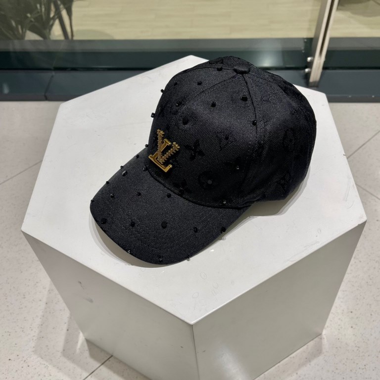 Louis Vuitton Baseball Caps LouisVuitton   New LV baseball caps, heavy construction   perfect old-fashioned camouflage, high-end atmosphere, versatile models   men and women!