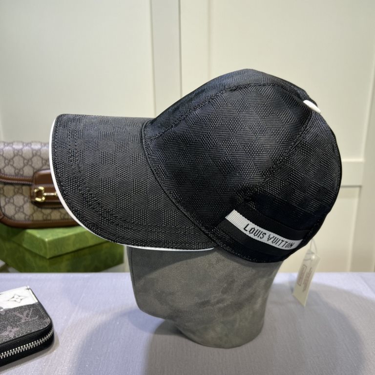 LV (Louis Vuitton) new original single baseball cap, 11 open mold customized, original printed satin fabric   counter plaid leather, meticulous and perfect workmanship, awesome quality, base head circumference 56, patch 