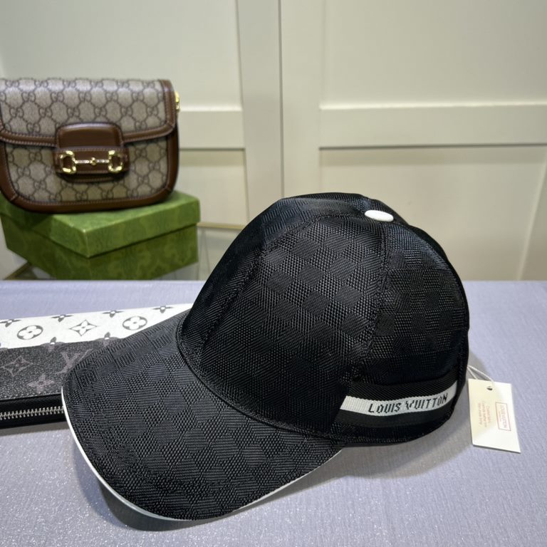 LV (Louis Vuitton) new original single baseball cap, 11 open mold customized, original printed satin fabric   counter plaid leather, meticulous and perfect workmanship, awesome quality, base head circumference 56, patch 