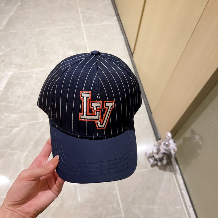 with dust bag [LV Louis Vuitton] 2023 new embroidered denim colorblocking baseball cap, new shipments, big name models are super good with, hurry up and get it!