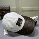 LV (Louis Vuitton) new original single baseball cap, LV embroidery, counter 11 open mold customized, original canvas fabric   head layer cowhide, fine embroidery! Awesome quality, base head circumference 56, patch adjust