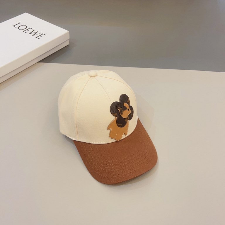 LV Louis Vuitton, the latest pattern on the official website, high version of the shipment, the classic baseball cap, a very classic classic, go out the must-have, very show face small