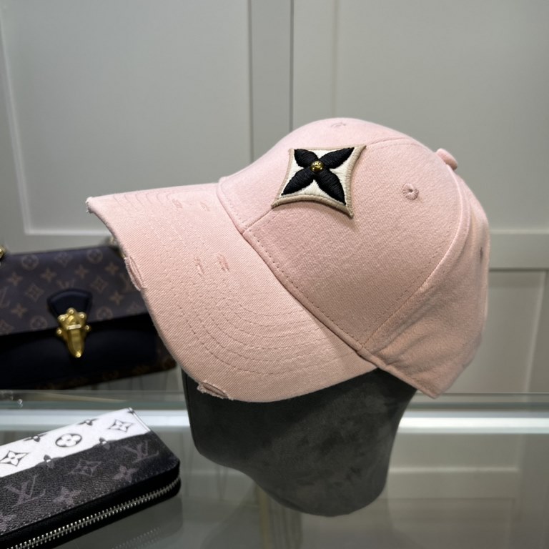 ^_^ LouiVuittonLV  counter new Louis Vuitton home embroidery baseball cap, simple and generous Men and women universal sun hat, the