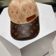 LV Louis Vuitton   official website high version of the baseball cap shipment, classic baseball cap, LOGO embroidery, very classic classic, popular retro beauty, available in all seasons, out of the must-have, very show 