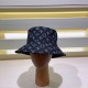 LV Louis Vuitton   official website high version of the shipment, the classic fisherman's hat is very classic classic, popular retro beauty, available in all seasons, out of the must-have, very show the face is small!