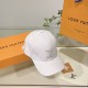 LV Louis Vuitton   official website high version of the shipment, the classic baseball cap, a very classic classic, popular retro beauty, available in all seasons, out of the must-have, very show a small face!