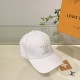 LV Louis Vuitton   official website high version of the shipment, the classic baseball cap, a very classic classic, popular retro beauty, available in all seasons, out of the must-have, very show a small face!